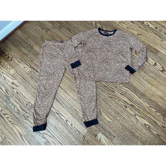 ROOM SERVICE Leopard Pajama Jogger Set - Size S - Picture 4 of 8